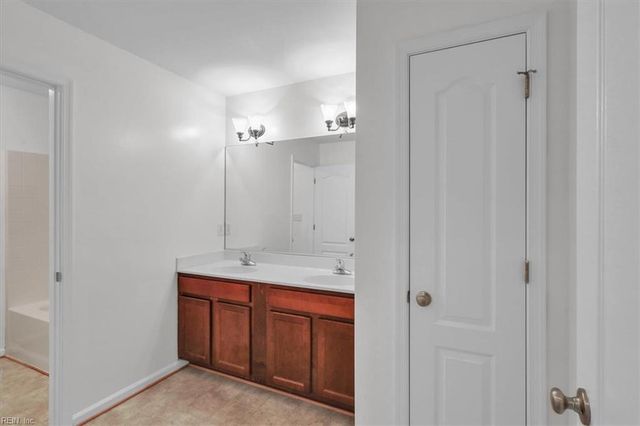 1315 Teton CIR, Suffolk, VA 23435