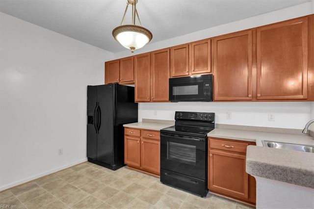 1315 Teton CIR, Suffolk, VA 23435