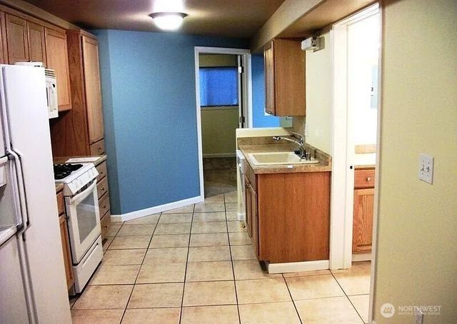 6461 NE 181st Street, Kenmore, WA 98028