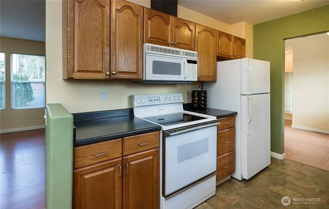 6461 NE 181st Street, Kenmore, WA 98028