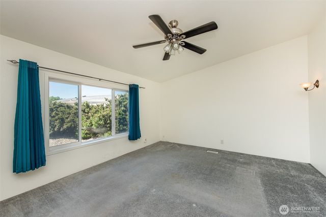 140 Winterhawk Street, Sequim, WA 98382