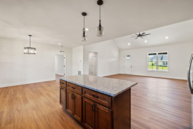 913 Milward Drive, Harrodsburg, KY 40330