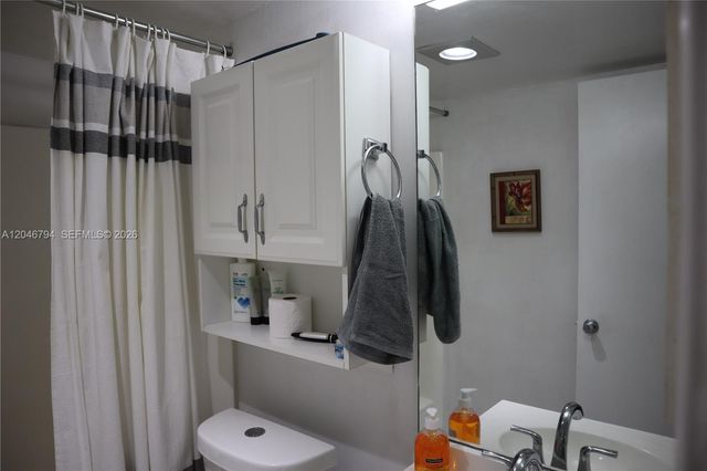 3000 E Sunrise Lakes Drive 303, Sunrise, FL 33322