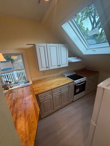 1 Thingvalla Ave 3, Cambridge, MA 02138