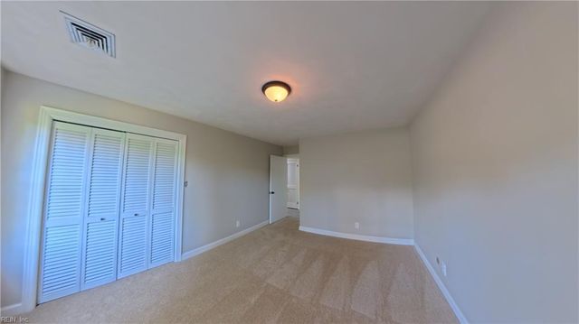 2912 Sterling Point DR, Portsmouth, VA 23703