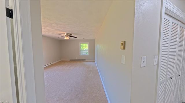 2912 Sterling Point DR, Portsmouth, VA 23703