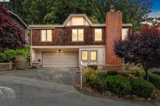 1536 Grand Ave, Pacifica, CA 94122