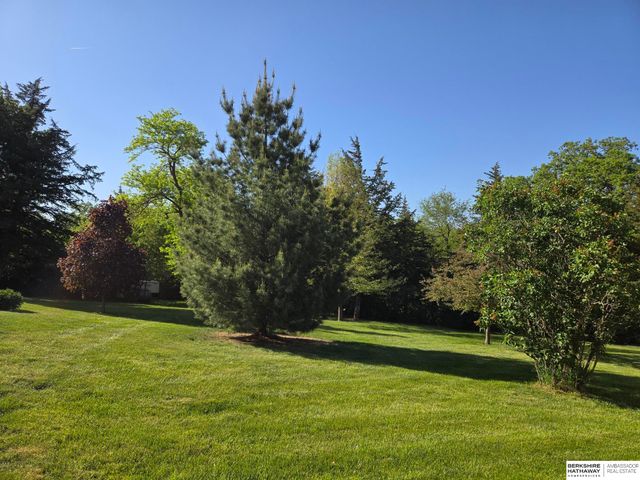 620 LOT 4 ROCK BLUFF Road LOT 4, Plattsmouth, NE 68048