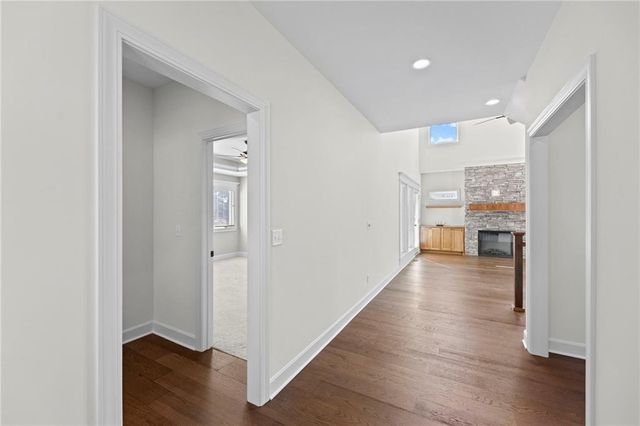 21025 W 225th Terrace, Spring Hill, KS 66083