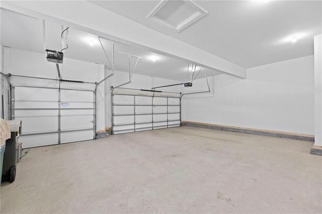 21025 W 225th Terrace, Spring Hill, KS 66083