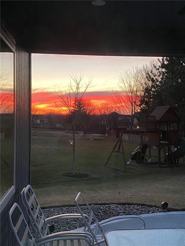 21025 W 225th Terrace, Spring Hill, KS 66083