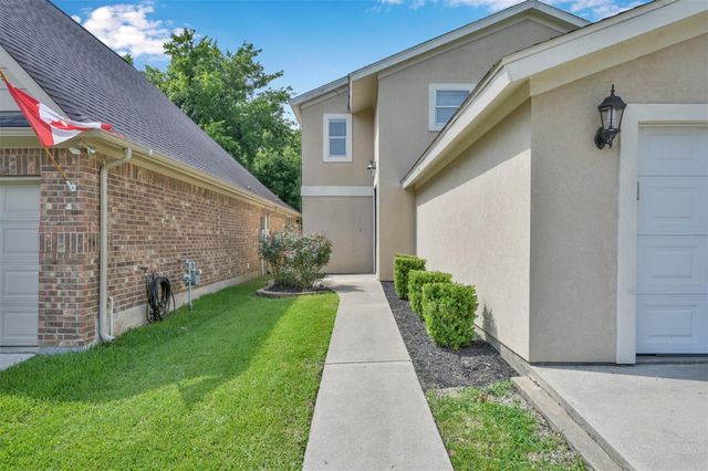 100 Harbour Town Drive, Montgomery, TX 77356
