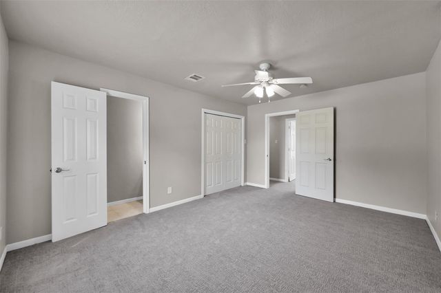 100 Harbour Town Drive, Montgomery, TX 77356