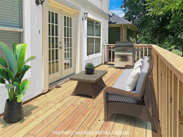 100 Harbour Town Drive, Montgomery, TX 77356
