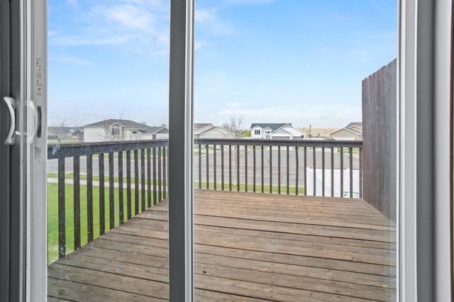 1113 39th Avenue S, Moorhead, MN 56560
