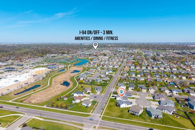 1113 39th Avenue S, Moorhead, MN 56560