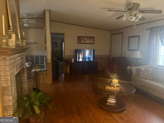 82 Partridge Run, Jesup, GA 31545