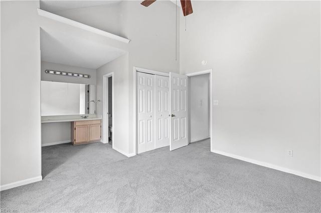 25 Hollis Wood DR, Hampton, VA 23666
