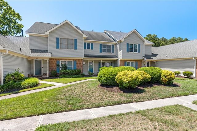 25 Hollis Wood DR, Hampton, VA 23666