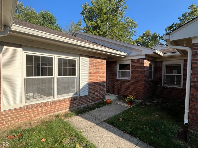 4944 Windridge Drive, Indianapolis, IN 46226