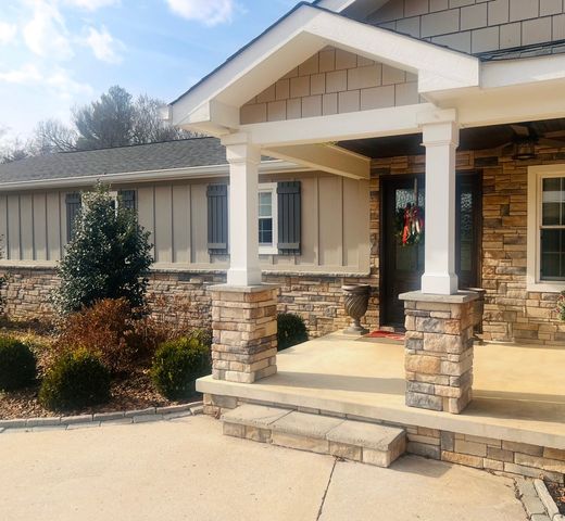 300 DeKalb St, Mcminnville, TN 37110