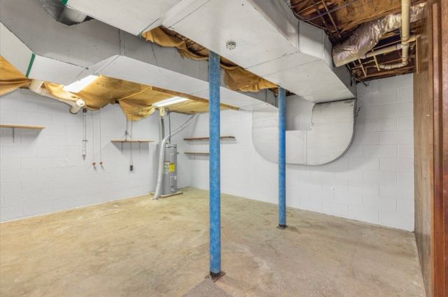 300 DeKalb St, Mcminnville, TN 37110