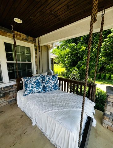 300 DeKalb St, Mcminnville, TN 37110