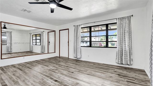 1007 N 31st Rd, Hollywood, FL 33021