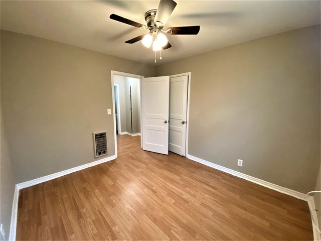 982 Woody Hills Dr, Clarksville, TN 37040