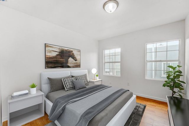 1502 56Th Ave, Oakland, CA 94621