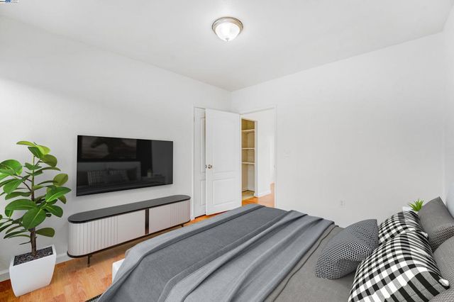 1502 56Th Ave, Oakland, CA 94621