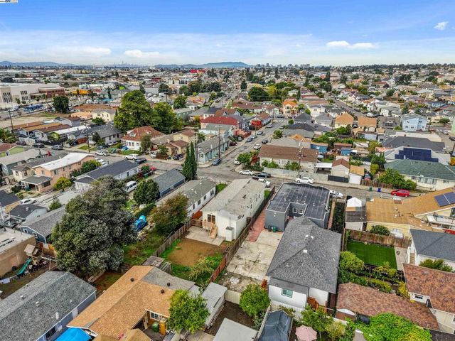 1502 56Th Ave, Oakland, CA 94621