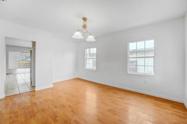 1502 56Th Ave, Oakland, CA 94621