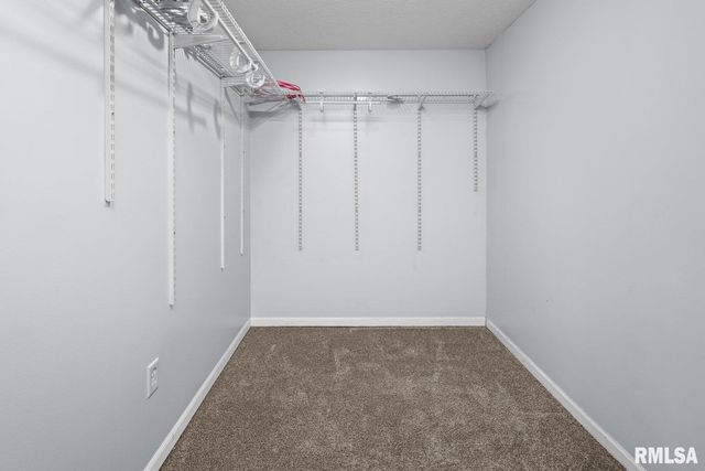 4017 W 13TH Street, Davenport, IA 52804