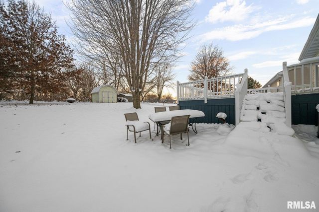 4017 W 13TH Street, Davenport, IA 52804