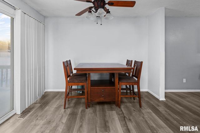 4017 W 13TH Street, Davenport, IA 52804