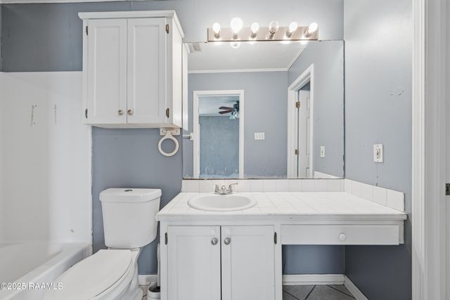 122 Ocho Rios Lane, Scott, LA 70583