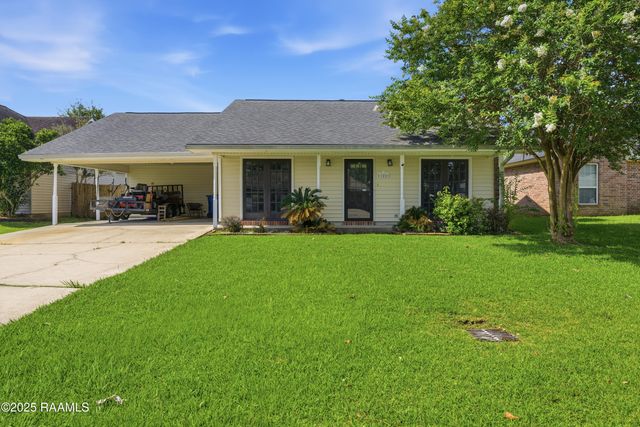 122 Ocho Rios Lane, Scott, LA 70583