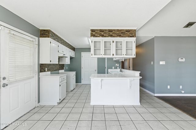 122 Ocho Rios Lane, Scott, LA 70583