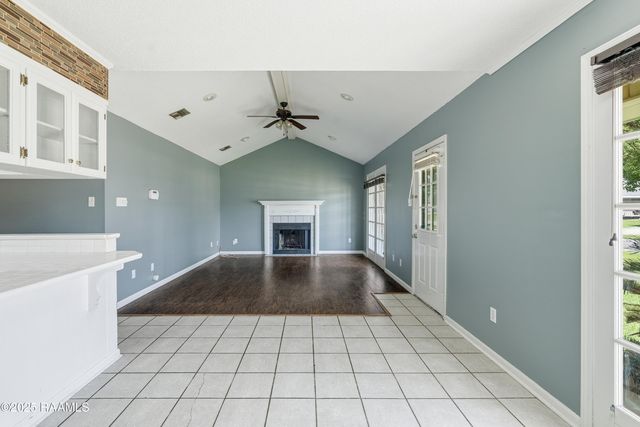 122 Ocho Rios Lane, Scott, LA 70583