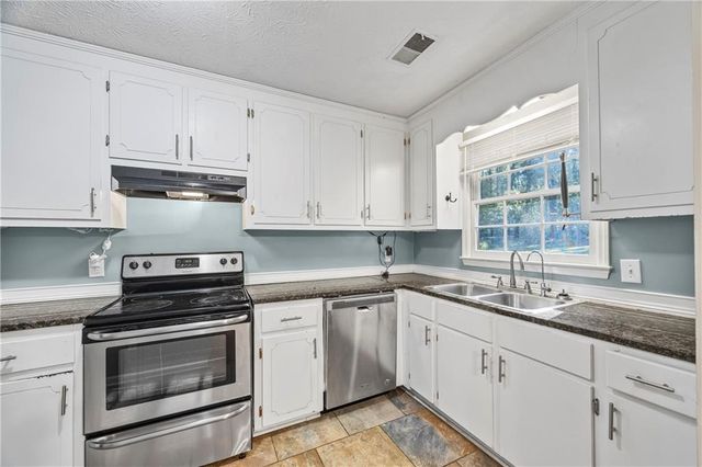 143 McAlpin Drive, Winterville, GA 30683