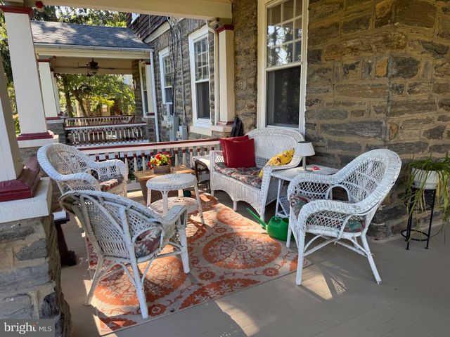 223 SUMMIT AVE, Jenkintown, PA 19046
