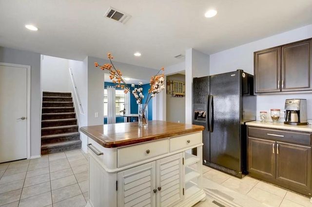 9016 Ridgewell RD, Austin, TX 78747