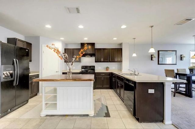9016 Ridgewell RD, Austin, TX 78747