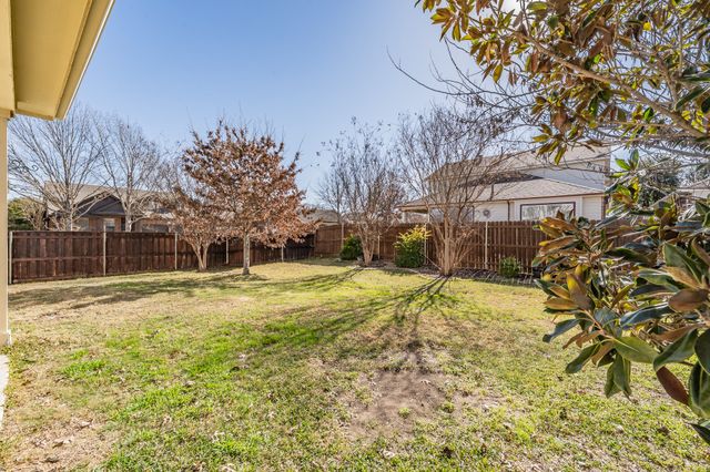 4648 Prickly Pear Drive, Fort Worth, TX 76244