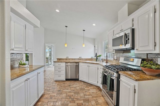 27903 Vista View Drive, Canyon Country, CA 91351