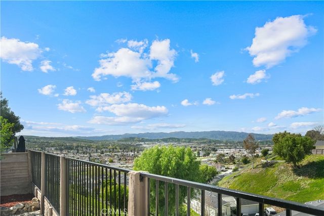 27903 Vista View Drive, Canyon Country, CA 91351
