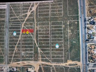 E 26th Ste Vic Avenue R10 Ste Street # R8, Palmdale, CA 93550