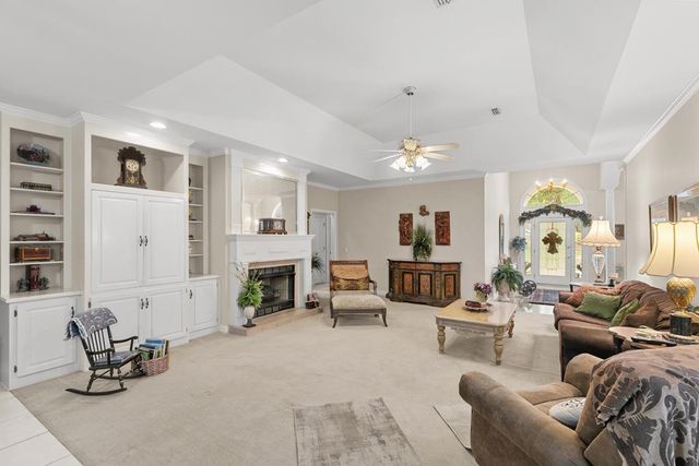 302 Stonegate, Dothan, AL 36305