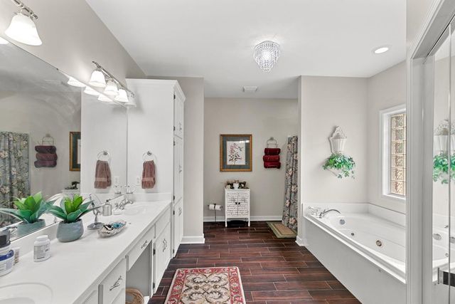 302 Stonegate, Dothan, AL 36305